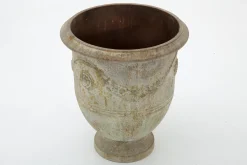 Ceanu, Jardiniere, L