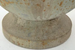 Ceanu, Jardiniere, L