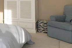 Douglas, Siege, Housse