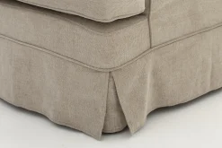 Nelson, Siege, Housse