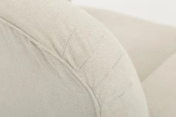 Nelson, Siege, Housse