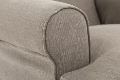 Nelson, Siege, Housse