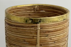 Sebino, Porte-Parapluie