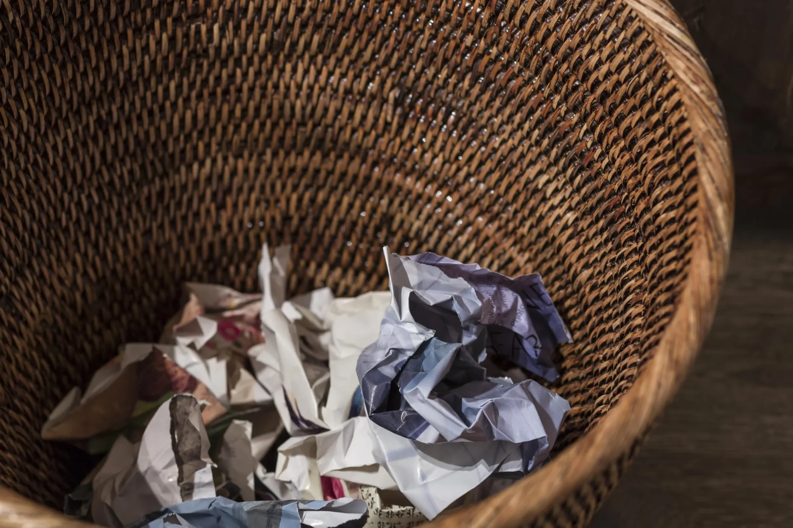 Togo, Corbeille A Papier, Roseau